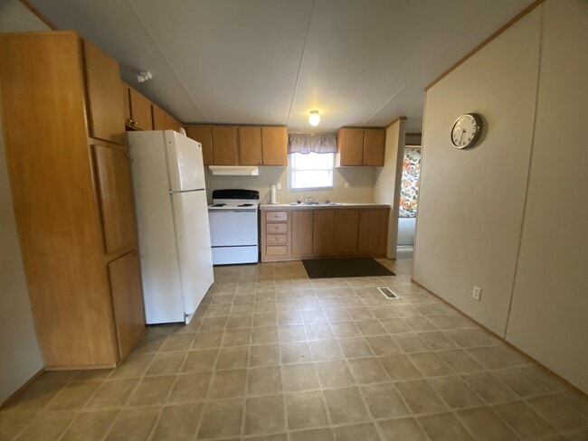 2665 Douglas Rd in Stanton, TN - Building Photo - Building Photo