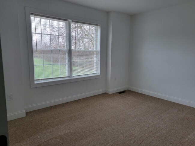438 Masonic Dr, Unit B in Elizabethtown, PA - Foto de edificio - Building Photo