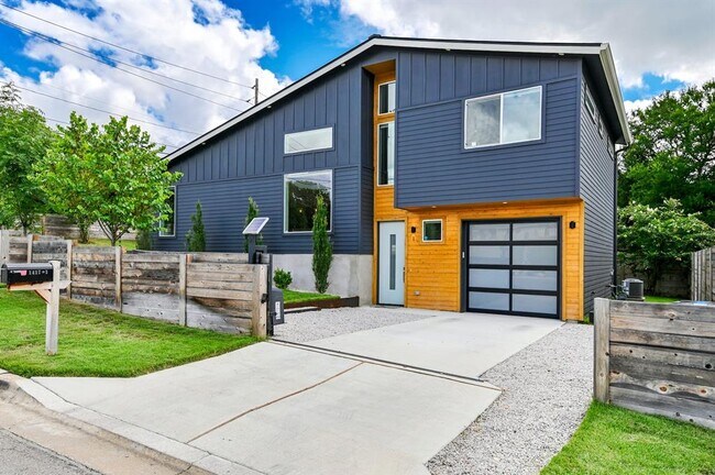 property at 1417 Fort Branch Blvd