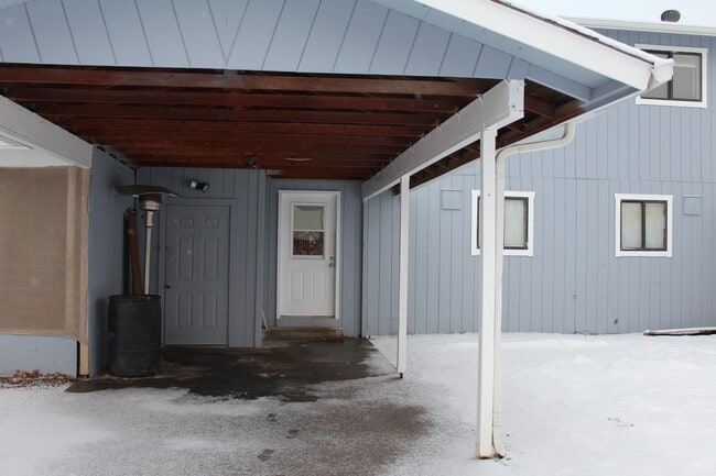 1322 E 7th St in Rifle, CO - Building Photo - Building Photo