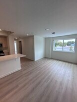 915 18th Ave N, Unit A1 in Lake Worth Beach, FL - Building Photo