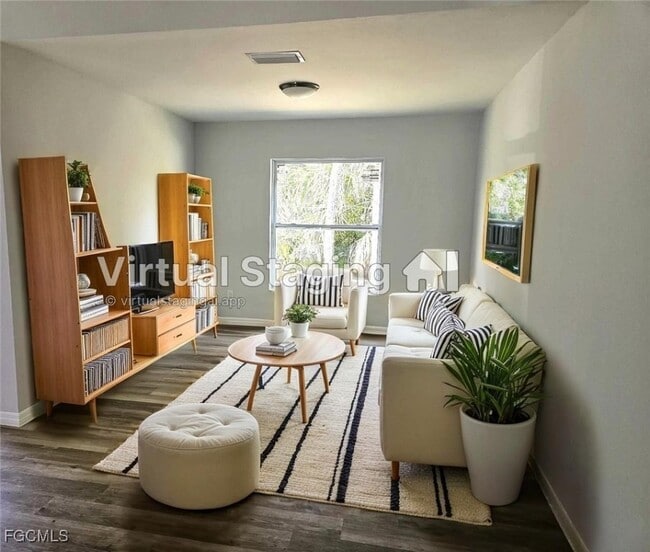 property at 22499 Bradford Ave