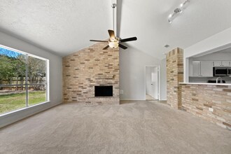 5315 Windsong Trail in Houston, TX - Building Photo - Building Photo