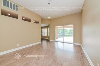 1262 Western Pine Cir in Sarasota, FL - Building Photo - Building Photo