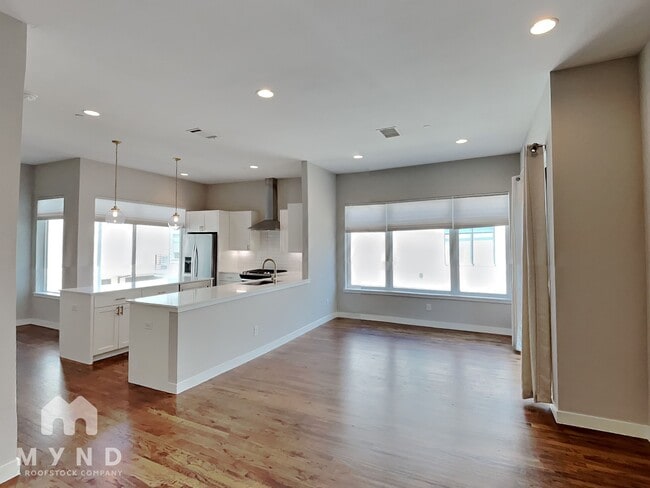 property at 2109 Bennett Ave