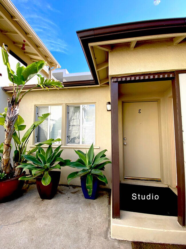 1319 14th St in Santa Monica, CA - Foto de edificio - Building Photo
