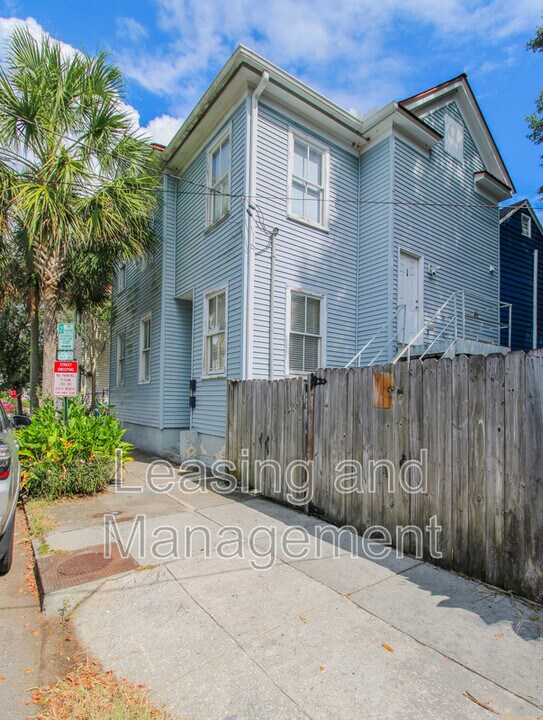 3 Woolfe St in Charleston, SC - Building Photo