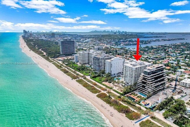 8925 Collins Ave in Surfside, FL - Building Photo - Building Photo
