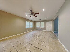 29623 Raestone St in Spring, TX - Building Photo - Building Photo