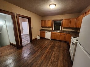 4220 NE 3rd St in Des Moines, IA - Building Photo - Building Photo