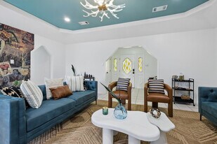 328 Shawnee Trail in Keller, TX - Building Photo