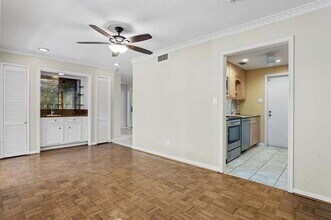 1417 Welch St in Houston, TX - Building Photo - Building Photo