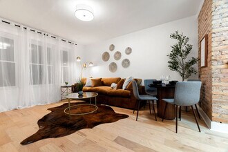 618 W Patterson Ave in Chicago, IL - Foto de edificio - Building Photo