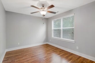5904A Carl Pl, Unit 42 in Nashville, TN - Building Photo - Building Photo