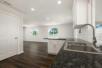 1424 Sleepy Hollow Ln in Paradise, CA - Building Photo - Building Photo