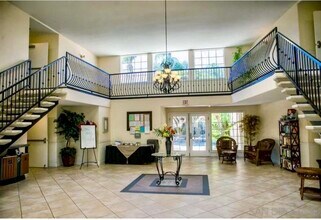 4570 54th St, Unit 219 in San Diego, CA - Building Photo - Building Photo