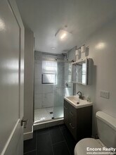 19 Peterborough St, Unit 11 in Boston, MA - Building Photo - Building Photo