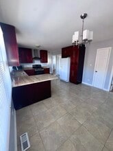 43 W Ann St in Lombard, IL - Foto de edificio - Building Photo