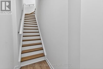 35 Birchcliff Ave in Toronto, ON - Building Photo - Building Photo