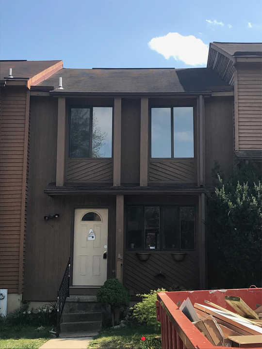 5 Gloucester Ct in Reisterstown, MD - Building Photo