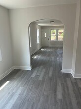 13709 S School St in Riverdale, IL - Foto de edificio - Building Photo