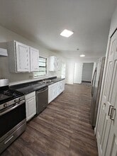 548 Highfall Dr in Dallas, TX - Building Photo - Building Photo