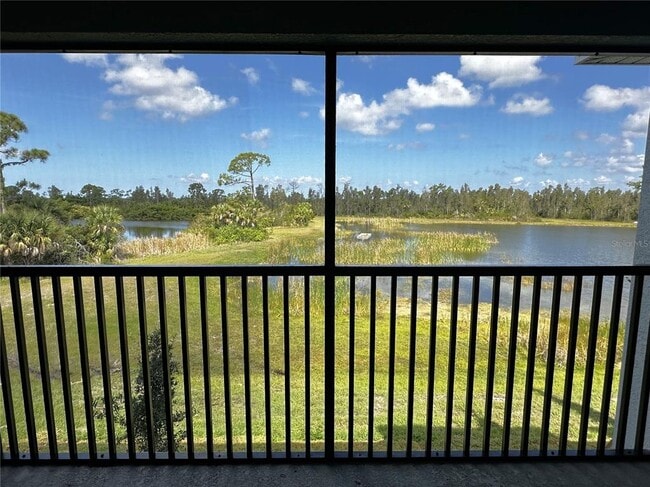 property at 14271 Heritage Landing Blvd