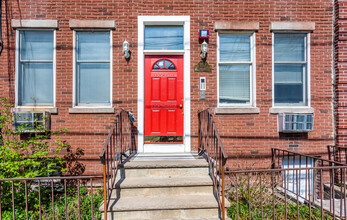 222 Madison St in Hoboken, NJ - Building Photo - Building Photo