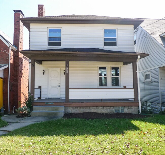 2833 Midland Street in Pittsburgh, PA - Building Photo - Building Photo