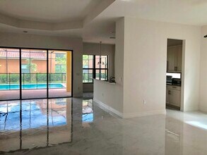 13711 Callisto Ave in Naples, FL - Building Photo - Building Photo