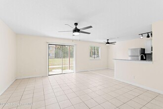1884 Agora Cir SE, Unit 101 in Palm Bay, FL - Foto de edificio - Building Photo