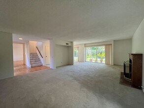 3804 Mainsail Cir in Westlake Village, CA - Building Photo - Building Photo
