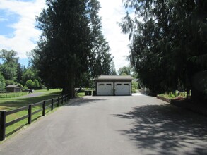 24811 SE 200th St in Maple Valley, WA - Building Photo - Building Photo