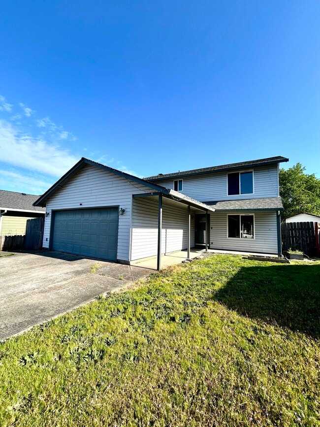 property at 14260 SE 8th St