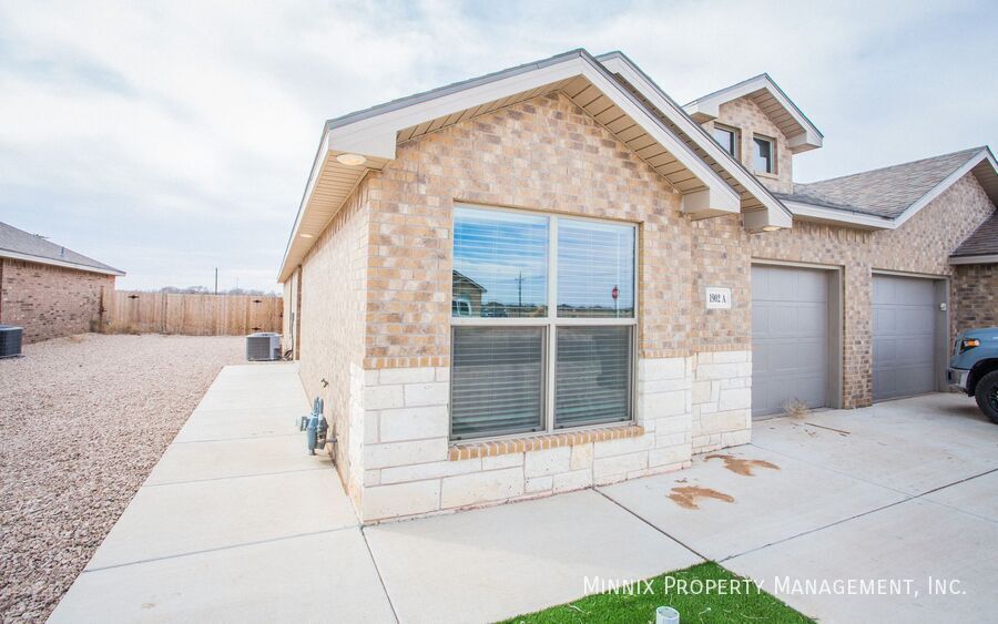 2107 Langford Ave in Lubbock, TX - Building Photo