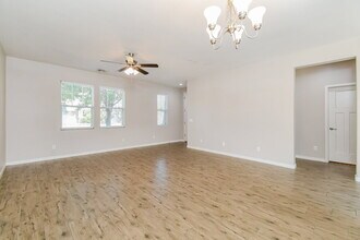 10427 E Natal Ave in Mesa, AZ - Building Photo - Building Photo