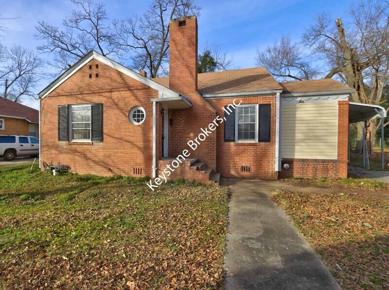 645 Villa Esta Ave in Macon, GA - Building Photo