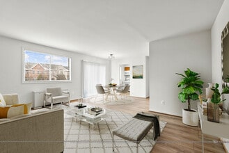 International Apartments in Herndon, VA - Foto de edificio - Building Photo