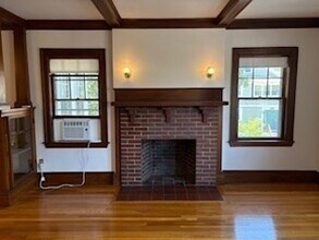 56 Carver Rd E in Watertown, MA - Building Photo - Building Photo