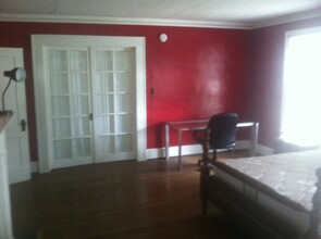 213 Dearborn Pl, Unit 1 Bedroom Apartment in Ithaca, NY - Foto de edificio - Building Photo