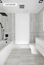 428 E 9th St in Brooklyn, NY - Building Photo - Building Photo