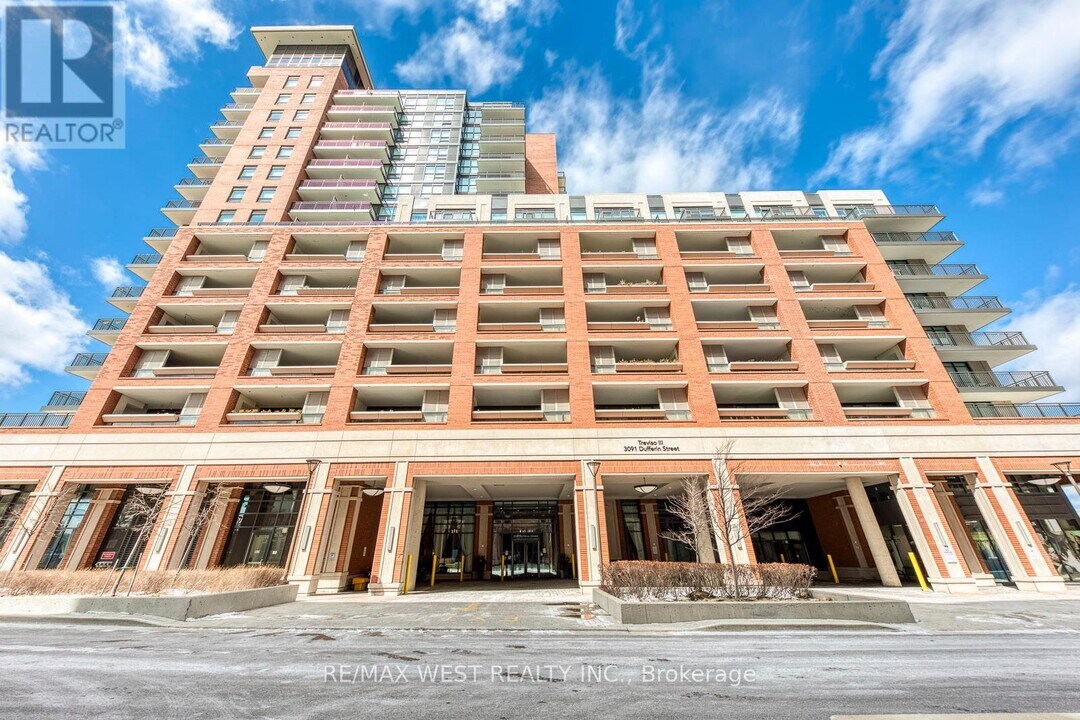 3091 Dufferin St in Toronto, ON - Building Photo