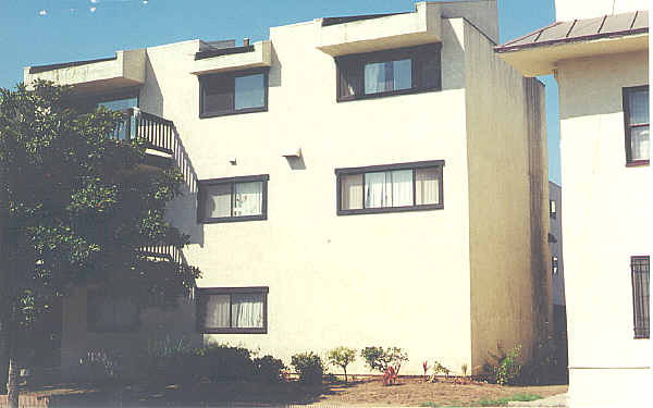 411 W 4th St in Long Beach, CA - Building Photo - Building Photo