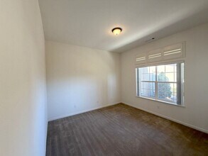 160 Landmark Dr in Sparks, NV - Building Photo - Building Photo