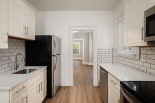 4122 Locust St in Kansas City, MO - Building Photo