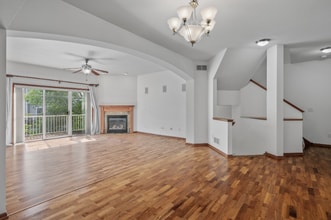2102 Cedar Grove Trail in Eagan, MN - Building Photo - Building Photo