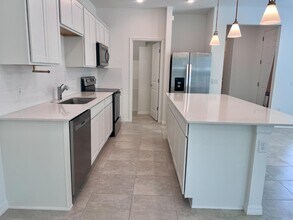 6125 Planta LN in Greenacres, FL - Building Photo - Building Photo