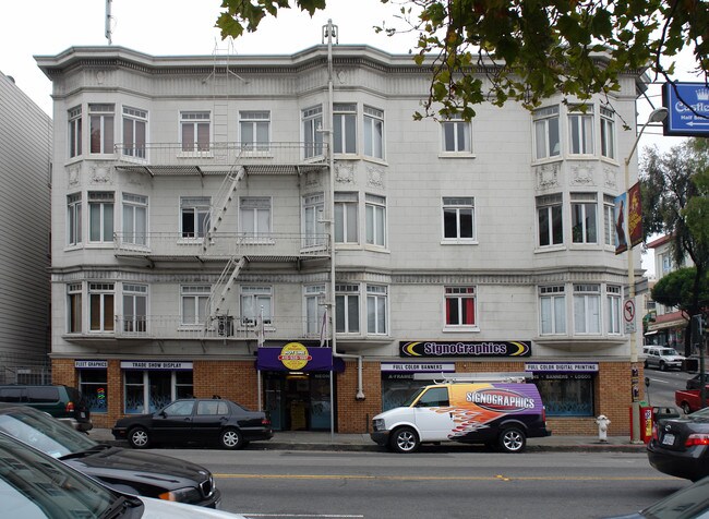 1595 Broadway in San Francisco, CA - Foto de edificio - Building Photo