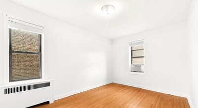 30-83 Crescent St in Queens, NY - Building Photo - Building Photo