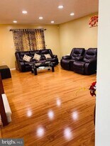 2 Halstead Pl in Princeton, NJ - Building Photo